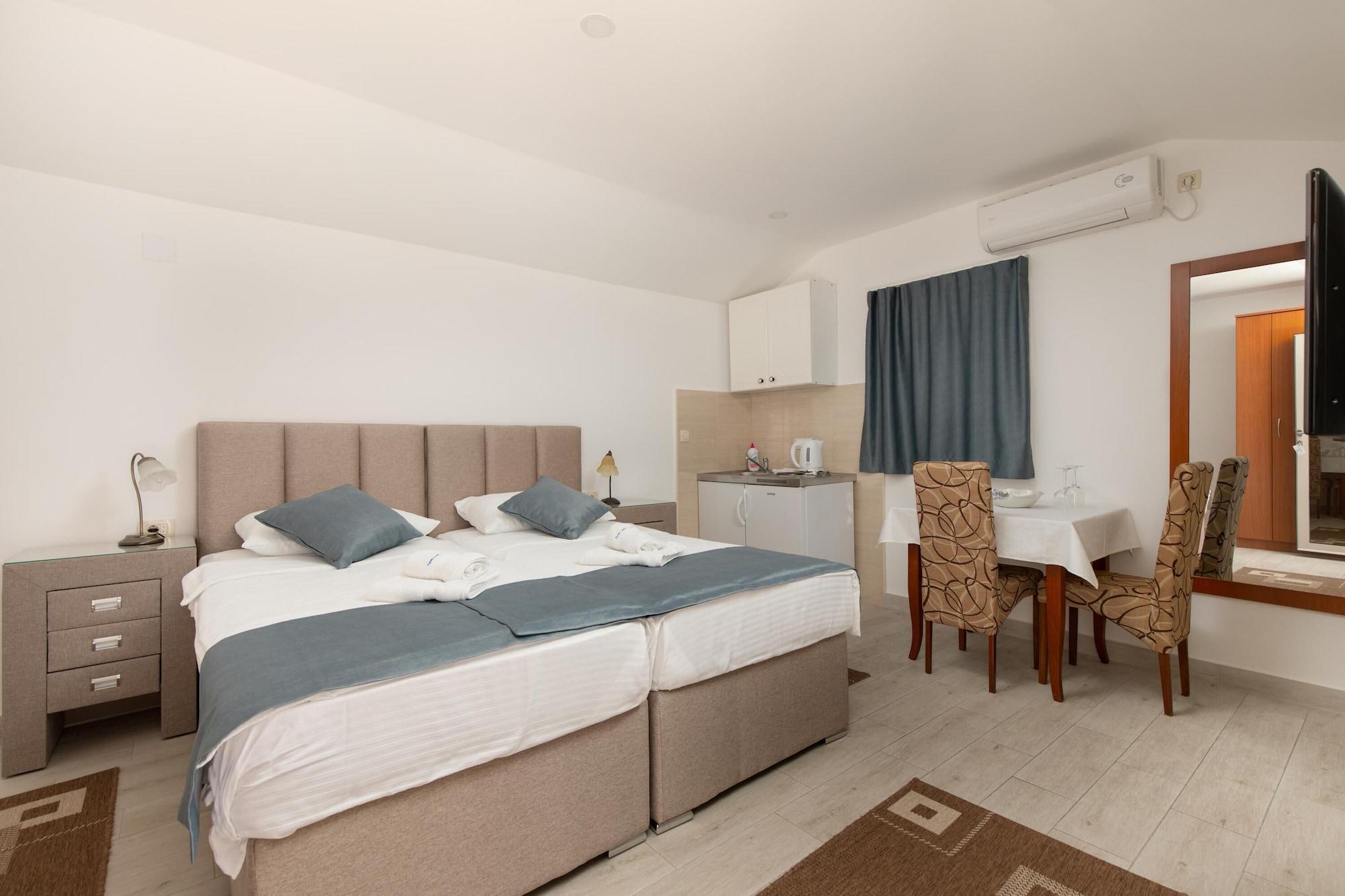 Apartments Jovan Sveti Stefan Esterno foto